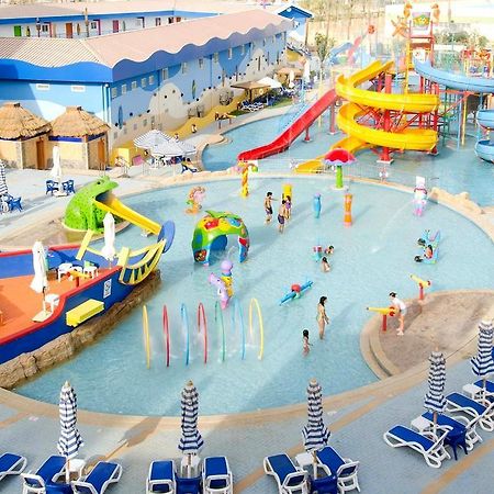 Swiss Inn Teda Hotel & Aqua Park Ain Sukhna Eksteriør billede