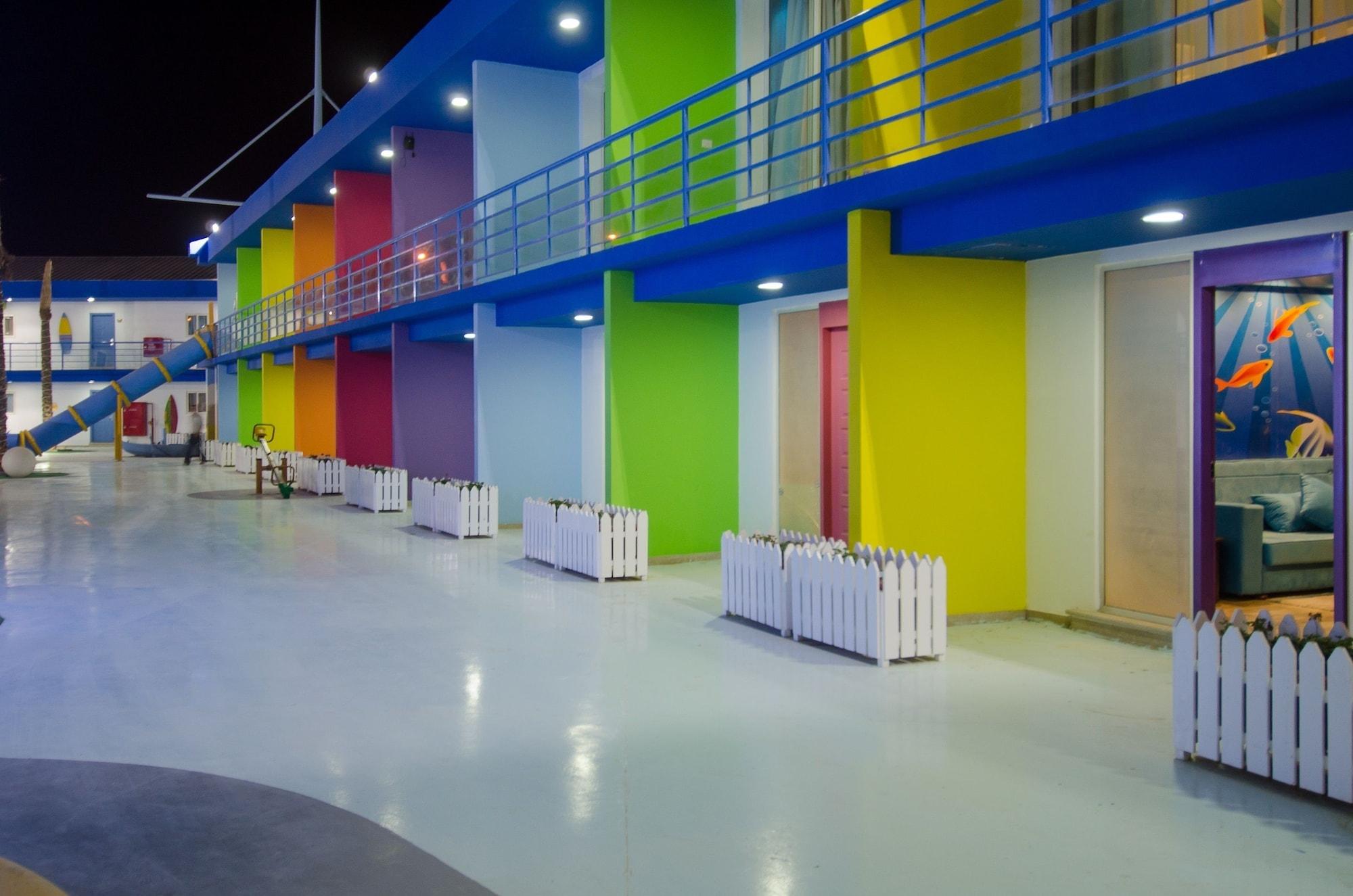 Swiss Inn Teda Hotel & Aqua Park Ain Sukhna Eksteriør billede