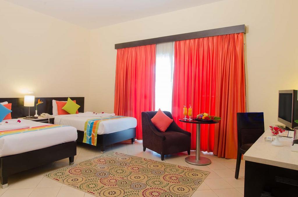 Swiss Inn Teda Hotel & Aqua Park Ain Sukhna Værelse billede
