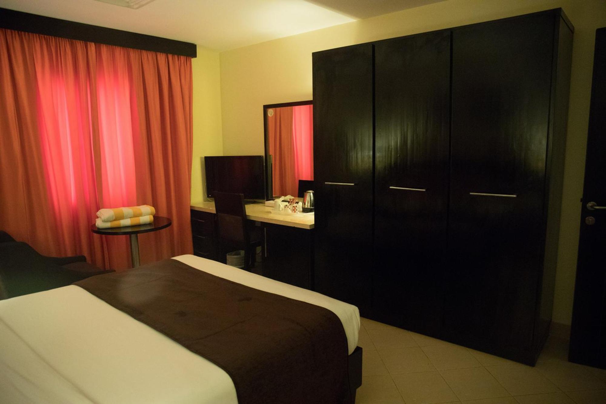 Swiss Inn Teda Hotel & Aqua Park Ain Sukhna Eksteriør billede