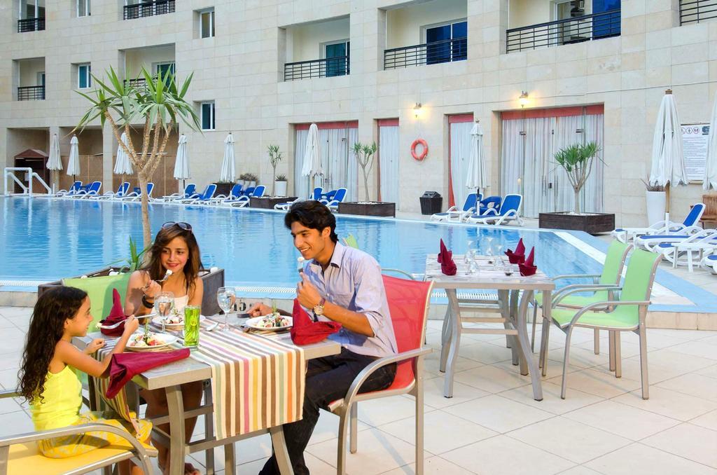 Swiss Inn Teda Hotel & Aqua Park Ain Sukhna Eksteriør billede