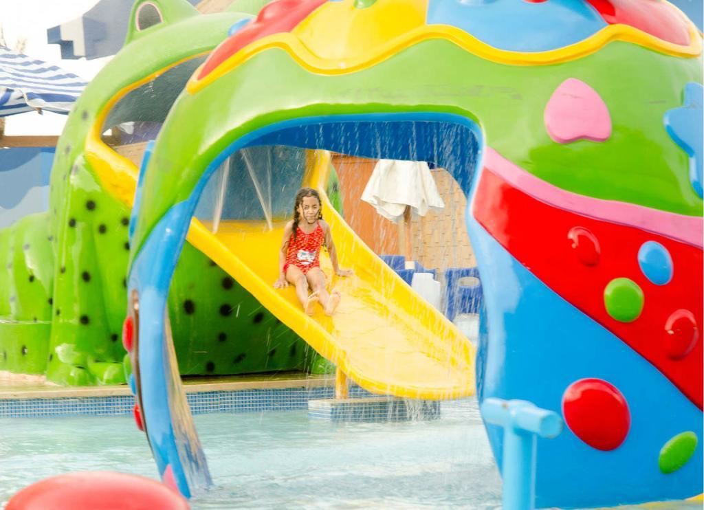 Swiss Inn Teda Hotel & Aqua Park Ain Sukhna Eksteriør billede
