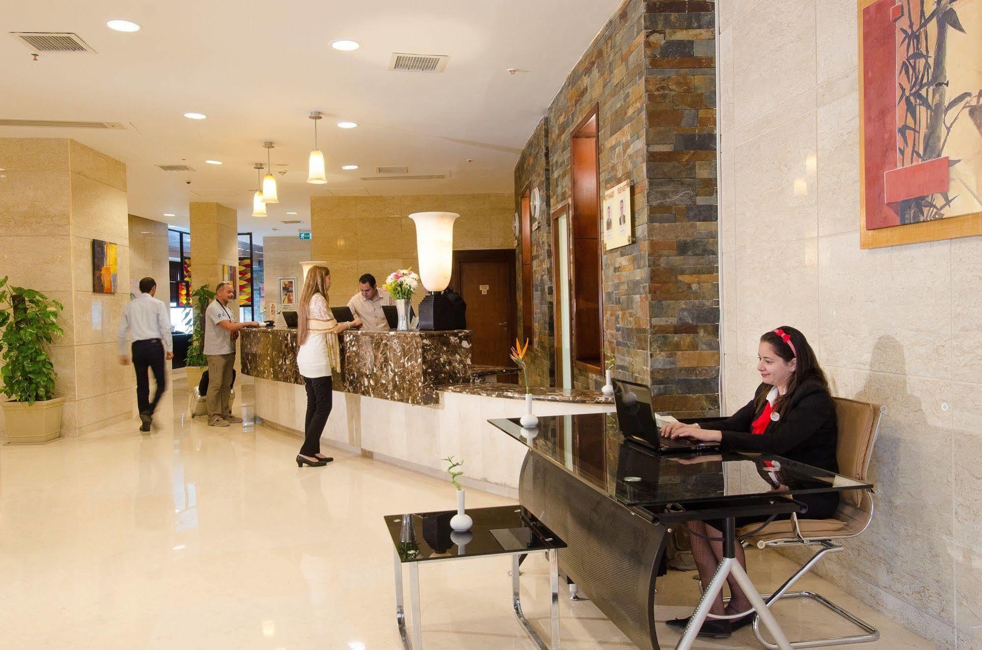 Swiss Inn Teda Hotel & Aqua Park Ain Sukhna Eksteriør billede